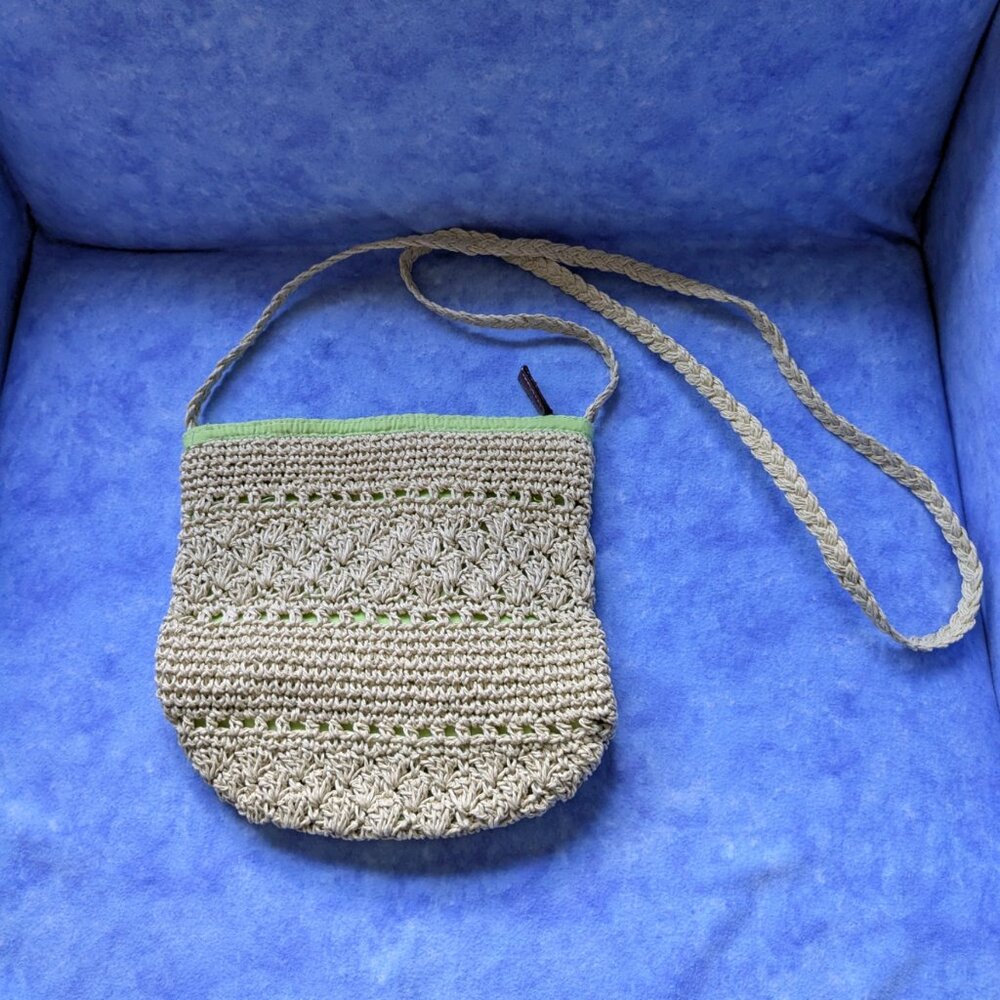 Natural Straw Purse with Lime green